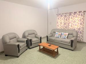 Khu vực ghế ngồi tại House close to everything