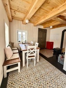 Fotografie z fotogalerie ubytování Chalupa Andělka v Josefově Dole + 30 fotografií