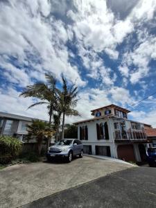 Budova, kde se prázdninový dům nachází