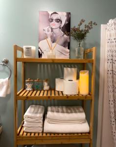 Fotografie z fotogalerie ubytování Tranquil 3BR Mountain Hideaway - Step From PSU v destinaci Boalsburg