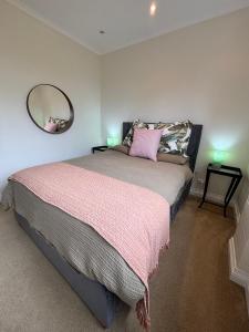 Postel nebo postele na pokoji v ubytování Stay - East Wynyard Beach