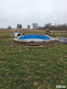 Fotografie z fotogalerie ubytování Spacious Home with Pool book your stay! v destinaci Marion