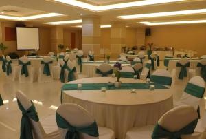 Konferenční prostory v ubytování Puri Indah Hotel + 196 fotografií