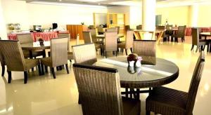 Restaurace v ubytování Piyaporn Pavilion Hotel