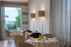 Posezení v ubytování Hotel Eden