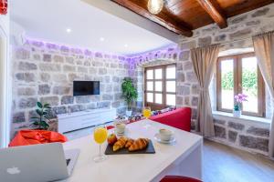 Gallery image of Apartments None and Nono in Cavtat