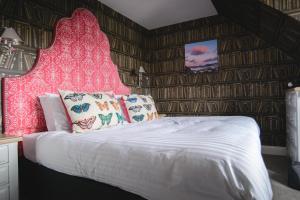 Gallery image of Kirklea Island Suites in Tarbert