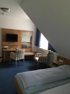 Fotografie z fotogalerie ubytování Hotel Neuenburger Hof v destinaci Neuenburg + 19 fotografií