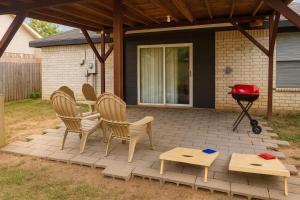 Αίθριο ή υπαίθριος χώρος στο Cozy House in Mayberry