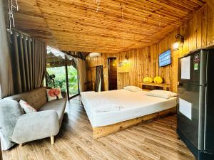 Postel nebo postele na pokoji v ubytování KITE HOUSE - Căn nhà cánh diều + 34 fotografií