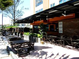 Restaurace v ubytování The Orchid Hotel