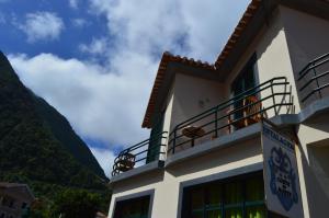 A balcony or terrace at Estalagem Corte do Norte