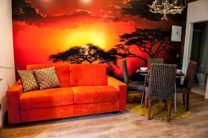 A seating area at Apartamentos Art Suite Santander