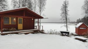 Fotografie z fotogalerie ubytování Aurora Lake Cabin v destinaci Korospohja + 27 fotografií