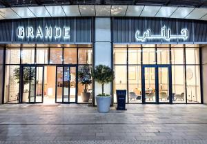 Fotografie z fotogalerie ubytování EPIC NYE 2026 Highest-62nd-Floor Burj Khalifa Fireworks View at GRANDE SIGNATURE with VIP Airport Shuttle option for 6Guest v Dubaji