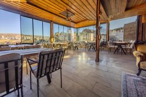 Balkón nebo terasa v ubytování Saliche Cave Suite