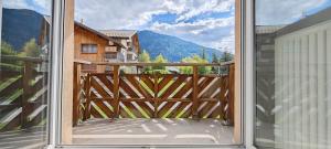 Nespecifikovaný výhled na hory nebo výhled na hory při pohledu z apartmánu