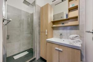 Koupelna v ubytování Cocon chaleureux aux portes de Paris