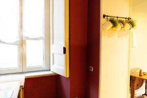 Foto sihtkohas Santa Maria Capua Vetere asuva majutusasutuse Historic Home with Frescoes near the Royal Palace galeriist