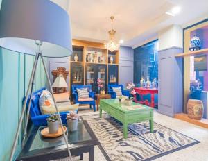 Χώρος καθιστικού στο Cihampelas Hotel 2