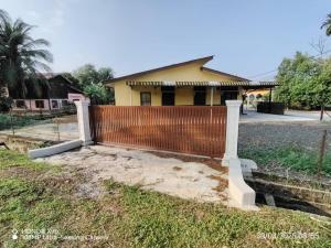 Budova, kde se prázdninový dům nachází