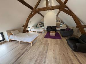 Fotografie z fotogalerie ubytování La Cave des Miracles v destinaci Dracy-le-Fort