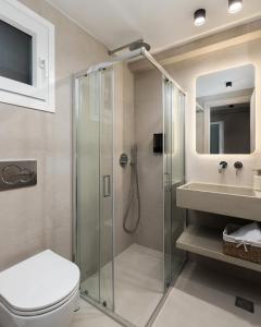 Ένα μπάνιο στο Thessaloniki Spot by Luxlikehome