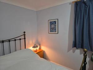 Ένα ή περισσότερα κρεβάτια σε δωμάτιο στο Guest Room in Colchester Hythe