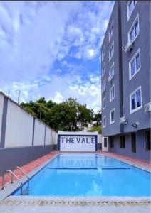 Πισίνα στο ή κοντά στο Mihrab Tamu stay-Nyali +5 φωτογραφίες