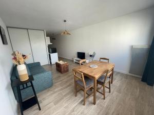 Ảnh trong thư viện ảnh của Port de Rochefort ở Rochefort +4 ảnh