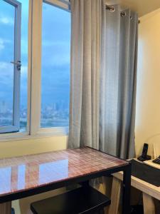 Fotografie z fotogalerie ubytování Staycation and WFH with Netflix and WiFi and Pool for up to 4 guests v destinaci Manila + 33 fotografií