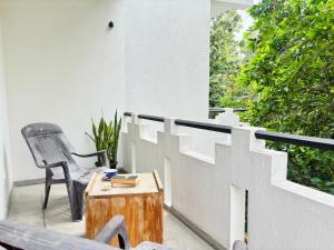 Μπαλκόνι ή βεράντα στο Coloration Villa Hikkaduwa