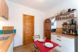 Køkken eller tekøkken på Chambres tranquilles proche centre ville