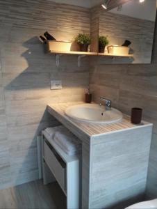 Φωτογραφία από το άλμπουμ του Fontanarossa Airport Sleep and Travel 1 σε CTA