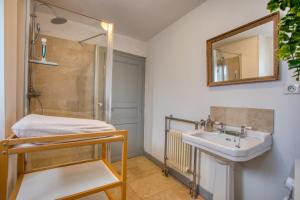 Ένα μπάνιο στο Sarlat en Couleurs +54 φωτογραφίες