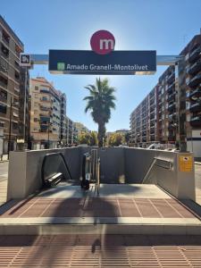 a sign that reads amanda grannis at Ruzafa & Oceanografic Suites by Illetes Flats in Valencia