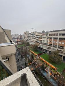 Το κτήριο όπου στεγάζεται  το διαμέρισμα