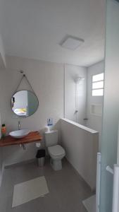 Ένα μπάνιο στο Encantos do Mar Suites