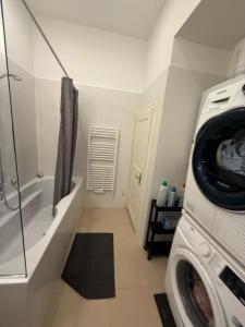 Ένα μπάνιο στο Wien house