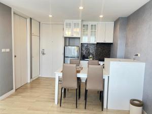 Η κουζίνα ή μικρή κουζίνα στο The patio บางแสน