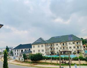 Το κτήριο όπου στεγάζεται  το διαμέρισμα