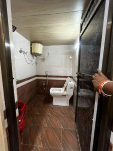 Et badeværelse på Krishna Home stay