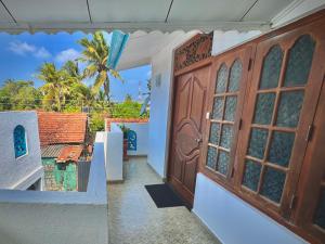 Balkón nebo terasa v ubytování Apartment W Kitchen 5 Mins Beach 20 Mins Airport