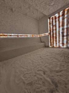 Ένα ή περισσότερα κρεβάτια σε δωμάτιο στο Apartman Lakers +26 φωτογραφίες