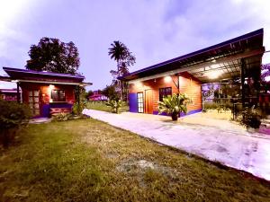 Hoone, kus puhkemaja asub +10 fotot