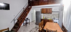 Η κουζίνα ή μικρή κουζίνα στο Dulcesdias