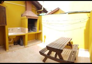 Μια τηλεόραση ή/και κέντρο ψυχαγωγίας στο Dulcesdias