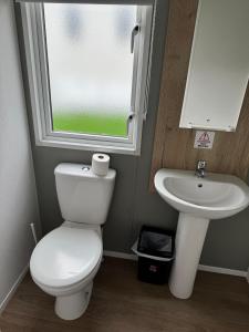 Ένα μπάνιο στο Jurrasic Discovery +4 φωτογραφίες