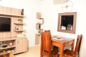 Η κουζίνα ή μικρή κουζίνα στο Pendo Furnished Apartments +26 φωτογραφίες