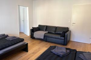 Galeriebild der Unterkunft Cozy City Center Designer Apartment for 10 People in Wiener Neustadt